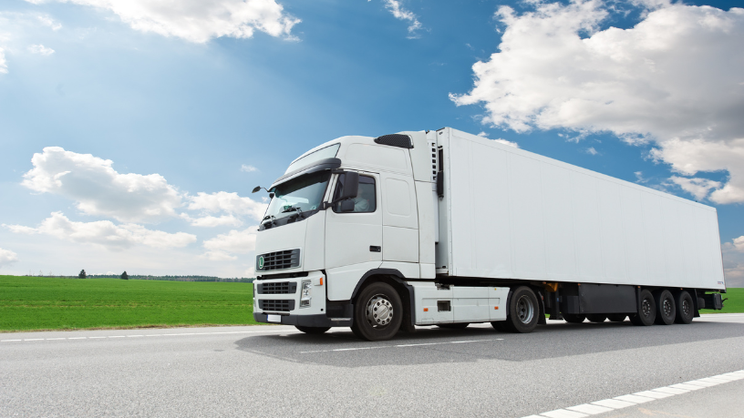 A excelência da Avantec Transportes está no cuidado técnico que protege cada detalhe no transporte de cargas delicadas.