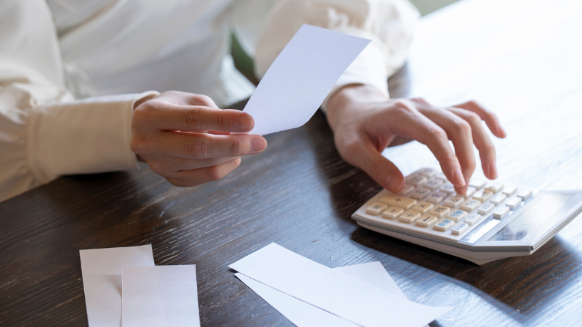 Aprenda com Teciomar Ábila a transformar o controle financeiro em um hábito essencial para uma vida mais organizada e próspera.