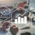 Do dado ao insight, Andre de Barros Faria mostra como a inteligência analítica transforma informações em decisões instantâneas e assertivas.