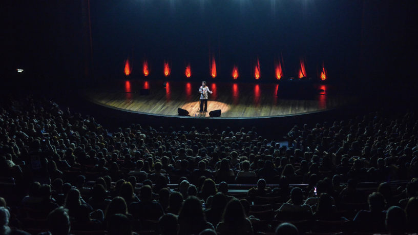 Erechim marca o último ato da turnê de 74 cidades de Gio Lisboa com a Non Stop (Créditos: Clara Lins)