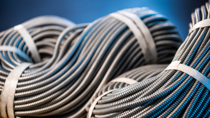 Inovação da Liderroll patenteada nos EUA eleva a competitividade do setor, destaque impulsionado por Paulo Roberto Gomes Fernandes.