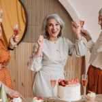 Sindnapi - Sindicato Nacional dos Aposentados, Pensionistas e Idosos mostra como o envelhecimento ativo e a interação cotidiana elevam a qualidade de vida.